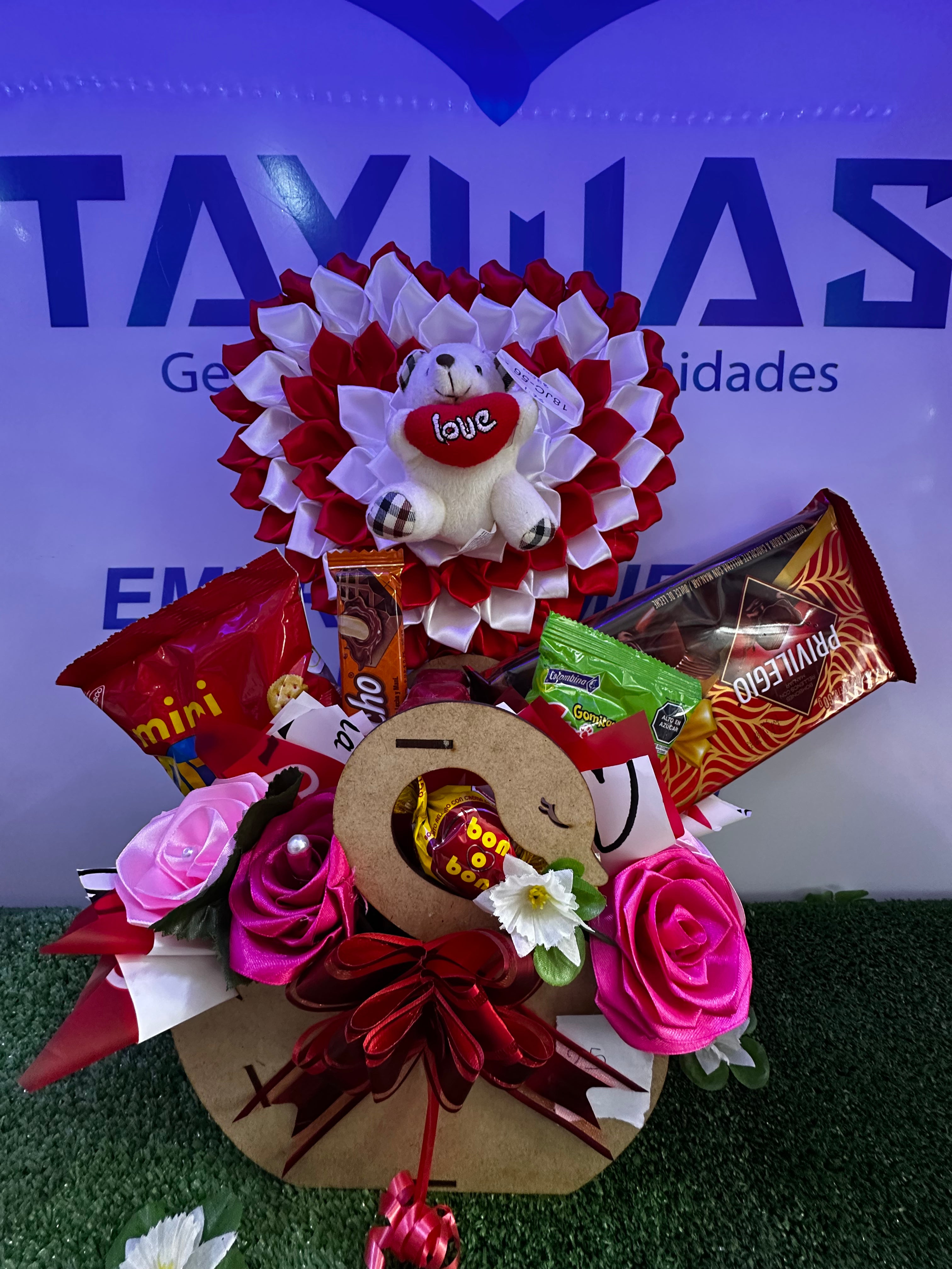 DETALLES 8
